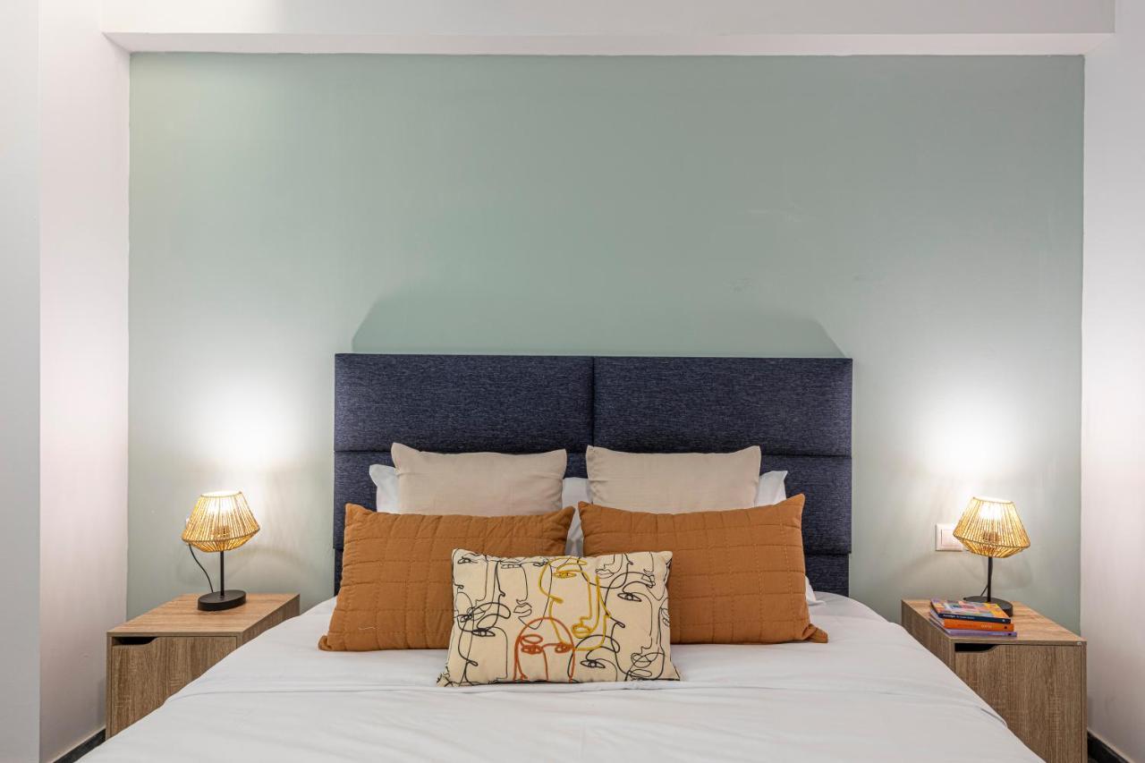 Phaedrus Living: City Center Luxury Flat Loukianou 雅典 外观 照片
